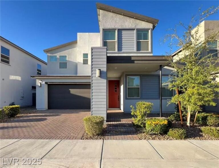3212 Cristallo Avenue | 3 Bed 3 Bath Home in Inspirada