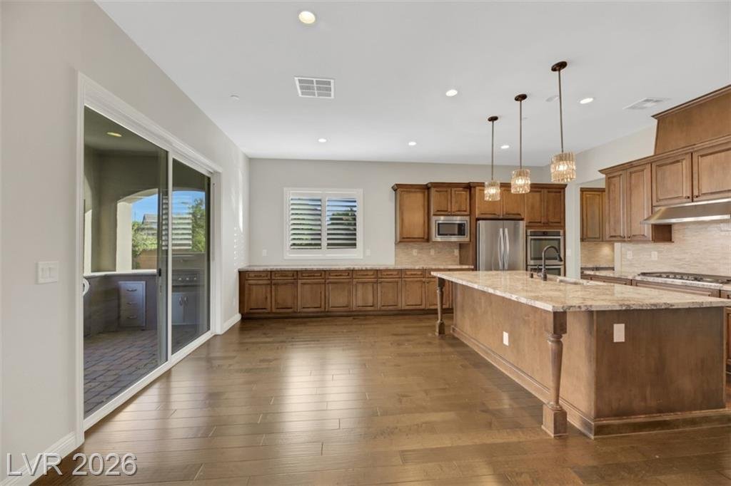Kitchen at 2146 Katesbridge Court, Inspirada Henderson NV - 4 Bed Home for Sale