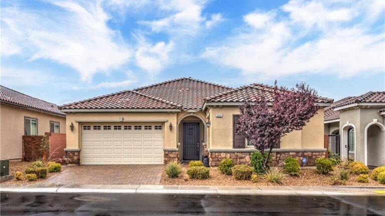 2547 Ballatore Street, Henderson NV 89044 | Single-Story Toll Brothers with Owned Solar