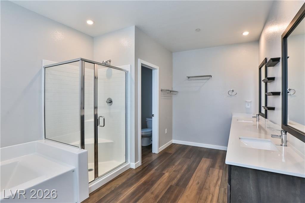 Primary Bath at 3229 Vittoria Avenue in Inspirada, Henderson NV