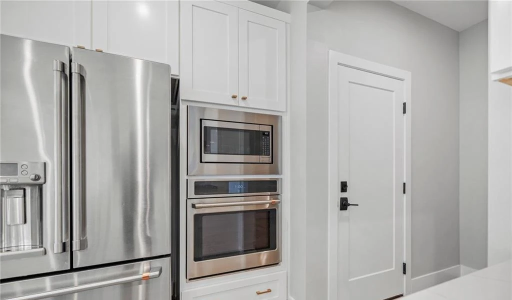Kitchen at 3194 Poplar Crest Court, Inspirada Henderson NV - 4 Bed Home for Sale
